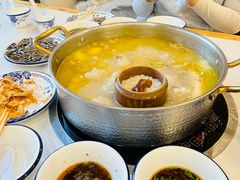 -朴小妹人参鸡汤火锅(长白山万达店)