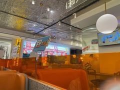 -黄记煌三汁焖锅(新佳丽江汉路店)