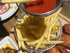 -叶派龙虾•招牌香辣蟹·海鲜(中海国际店)