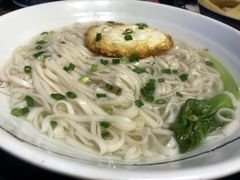 -巴四老城区炭火蛙锅(张江店)