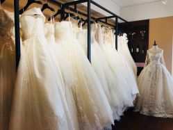 点击看大图 -拉瑞娜LaReine婚纱礼服高级定制