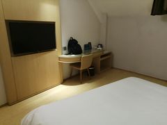 -全季酒店(北京西站南广场店)