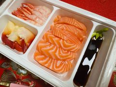 -盒马鲜生(丁香国际店)