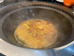 特色土鸡铁锅炖-袁小二大东北铁锅炖(吉祥村总部)