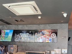 -瑞幸咖啡(大连罗斯福广场一层店)