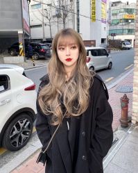 -东秀护肤造型