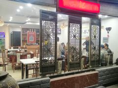 大堂-飯興記苏帮菜·松鼠桂鱼(石路美食街店)