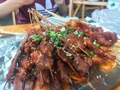 -小辣椒火盆烧烤(温泉南街店)