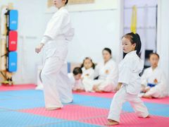 -成都濑川外国语学校