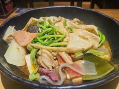 -万记麻辣烫国展总店