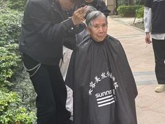 -首脑美容美发化妆美甲培训学校(龙岗校区)