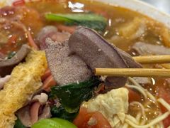 -易记皮肚面(明瓦廊店)
