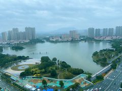 -荣誉国际酒店-云顶旋转餐厅