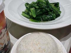 -千百味红餐厅·非遗江西菜(绿地双子塔总店)