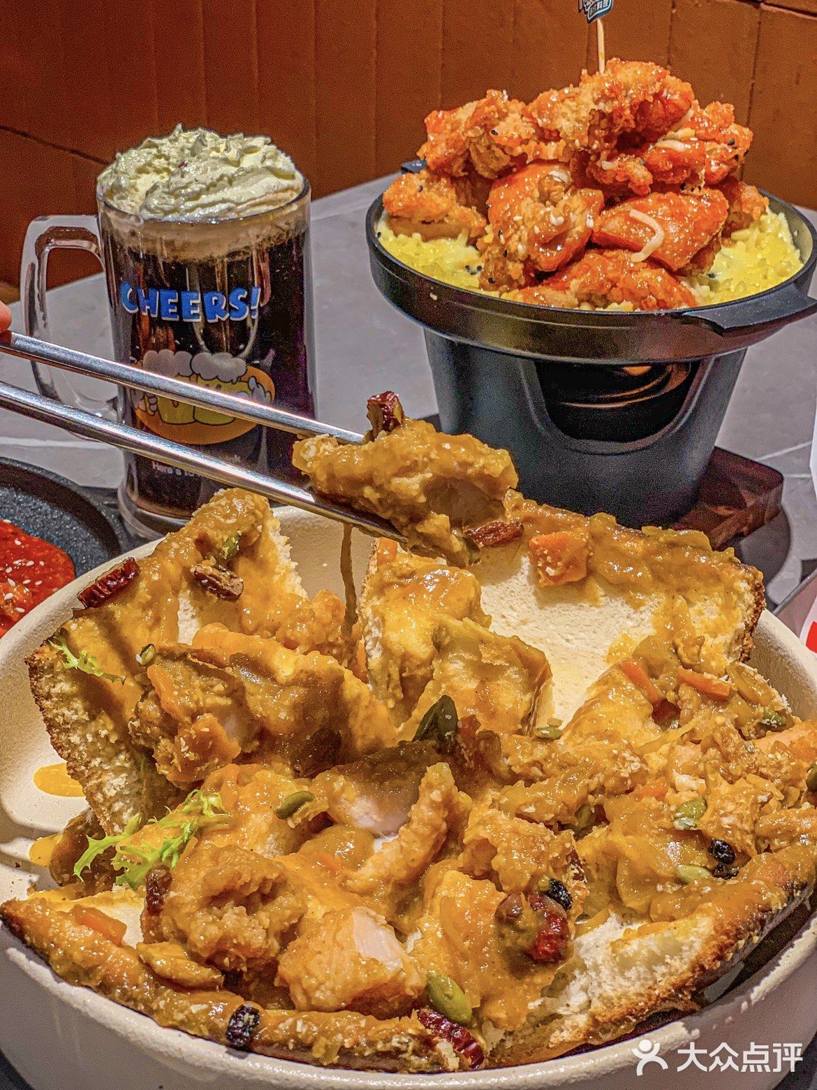 多少次来小寨就为了这一口咖喱面包鸡🔥太好吃了