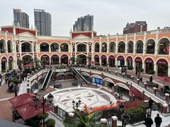 -佛罗伦萨小镇广佛名品奥特莱斯(疏港路店)