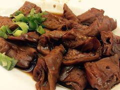 可口肠头-阿水狮猪脚大王(台中公园店)