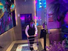 -好乐迪(张扬路八佰伴店)