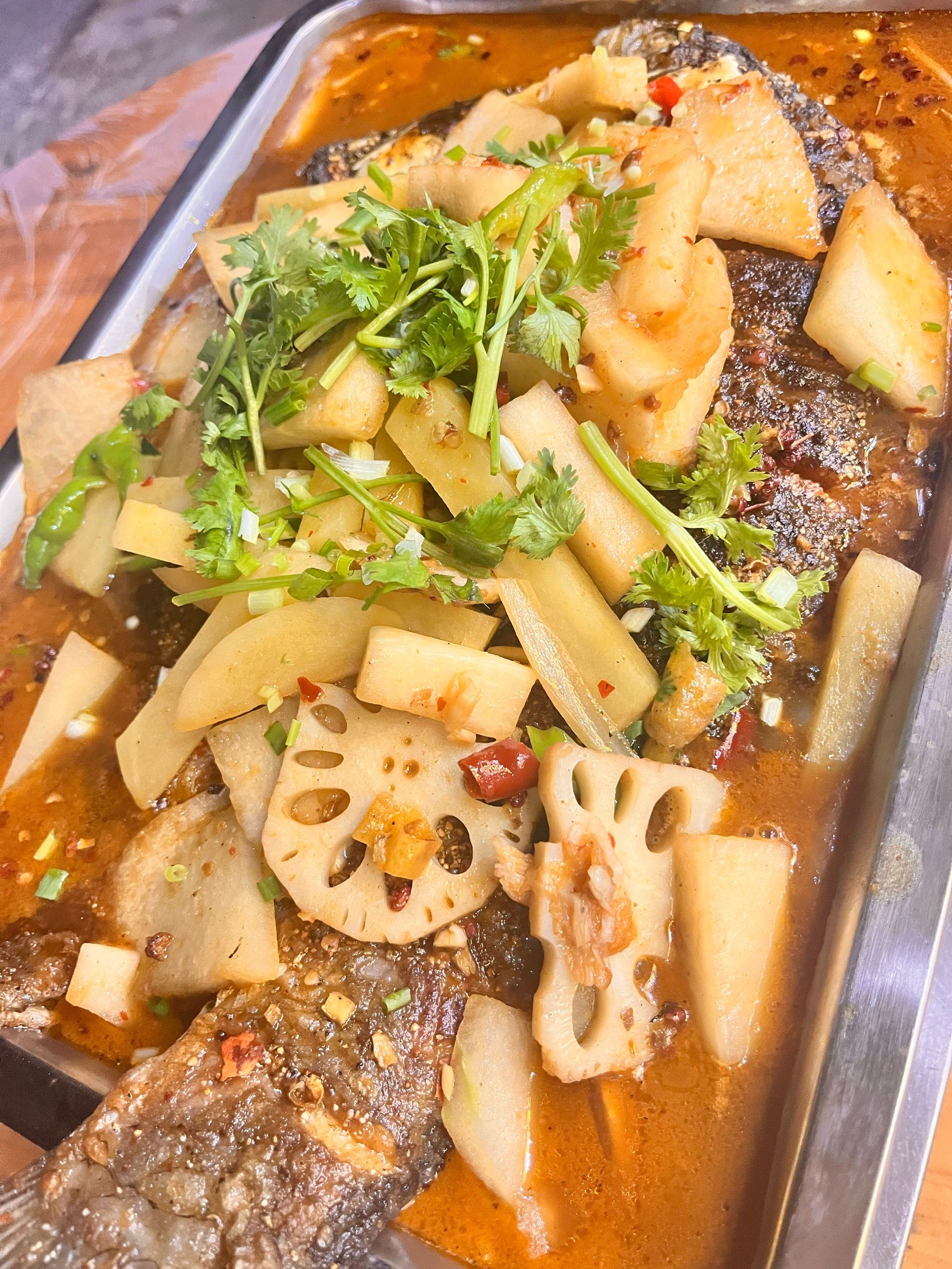 健康好味烤鱼蔬菜