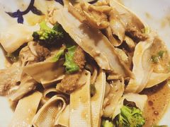 拌好的麻酱牛肚-窄巷子陕菜馆·地道陕西菜(粉巷店)