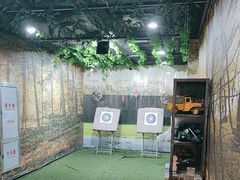 -都市枪神实弹射击俱乐部