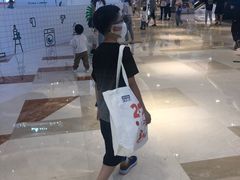 -宝龙城(杭州滨江店)