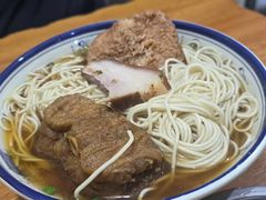 -佬钱湾仔(衣裳街店)