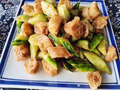 -八两八金·莱芜特色炒鸡(市南漳浦路店)