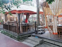 -二荆条·蜀鲜汇城市森林火锅