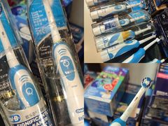 -广州周大福金融中心