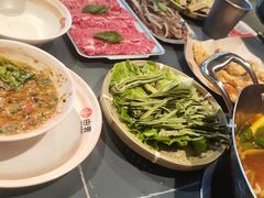 -由衷贵州酸汤牛肉火锅(新桥店)