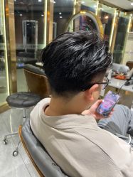 -一東造型烫发染发