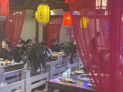 -唇辣号重庆老火锅(燕郊鑫乐汇店)
