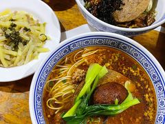 -沪西老弄堂面馆(定西路店)