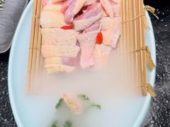 -得意咚瓜·顺德鱼生·冬瓜火锅(深圳首店)