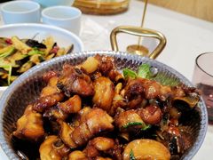 -峨嵋小镇·川菜(勒泰中心店)