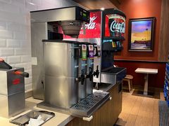 -The Habit Burger Grill 哈比特汉堡(爱琴海店)