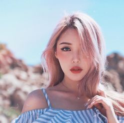 -Kraemer Paris  苏豪路易士·嘉玛发廊