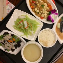 -阁涞玛尊月月子会所(温江店)