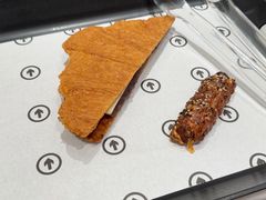 -HOT CRUSH趁热集合·现烤面包(上海环球港店)