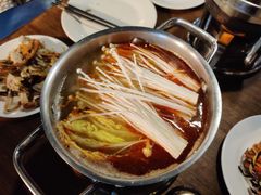 -遇上西雅图多融合海鲜自助餐厅(中房金谊广场店)