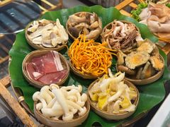 -菌海森林·非遗野生菌火锅(西山区滇池路摩根道店)