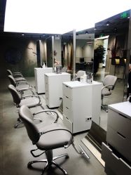 -变画·发型STUDIO