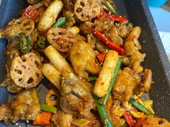 -荷塘秋月·本帮江浙菜(国权路店)