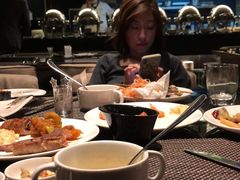 -唐拉雅秀酒店-西锦汇空中BBQ·思创餐厅
