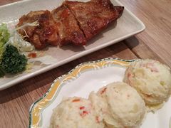 -玛格萝妮比萨屋(四平店)