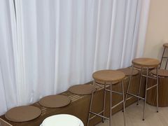 -乐刻瑜伽·普拉提·小瑜荚YogaPod(滨江银泰店)