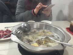 -粤潮牛肉火锅店(江南大道店)