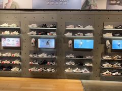 -adidas(滔搏朝阳大悦城店)