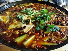 -鸿顺老铁锅美蛙鱼府(解放碑店)